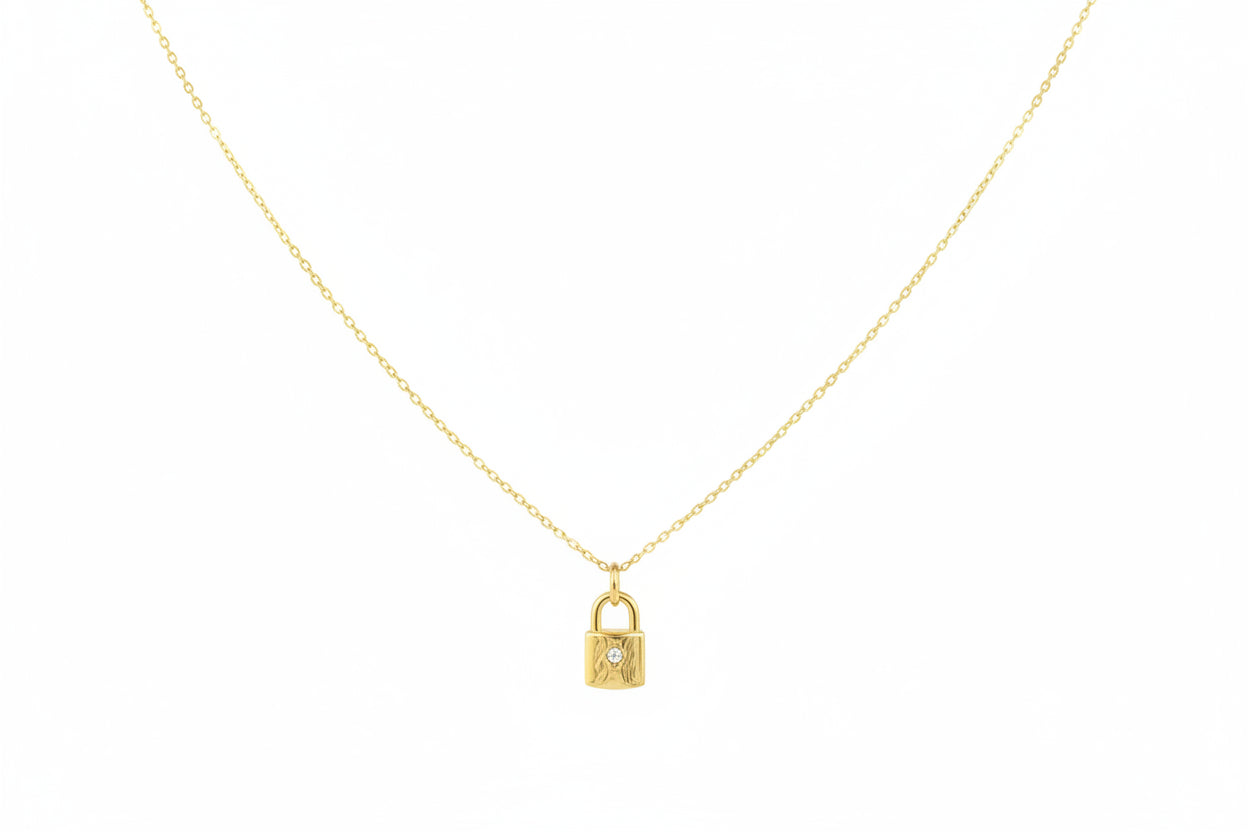GOLD NECKLACE