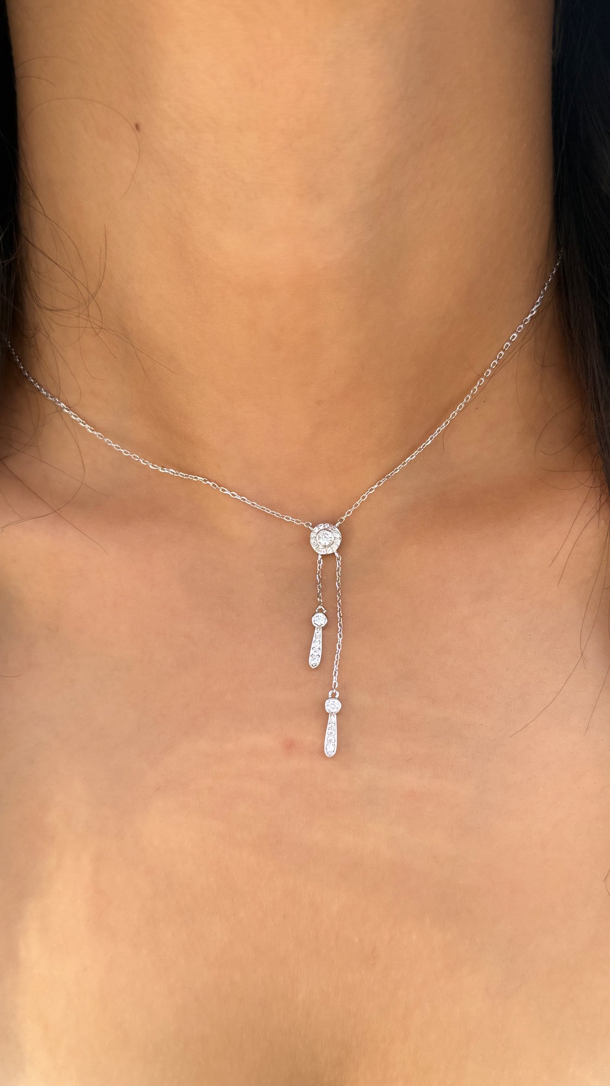 SILVER NECKLACE