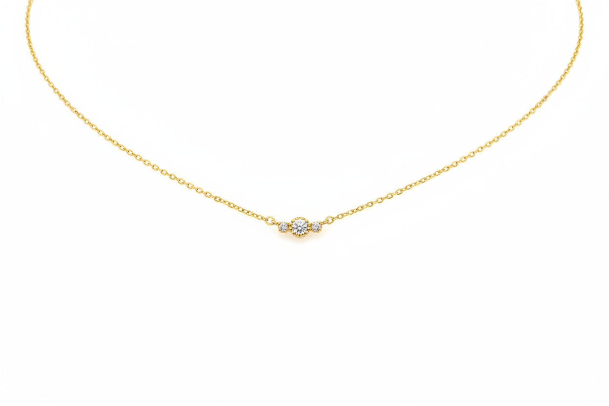 GOLD NECKLACE