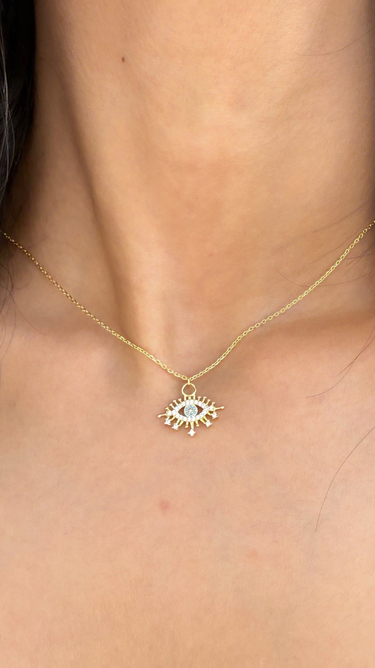 GOLD NECKLACE