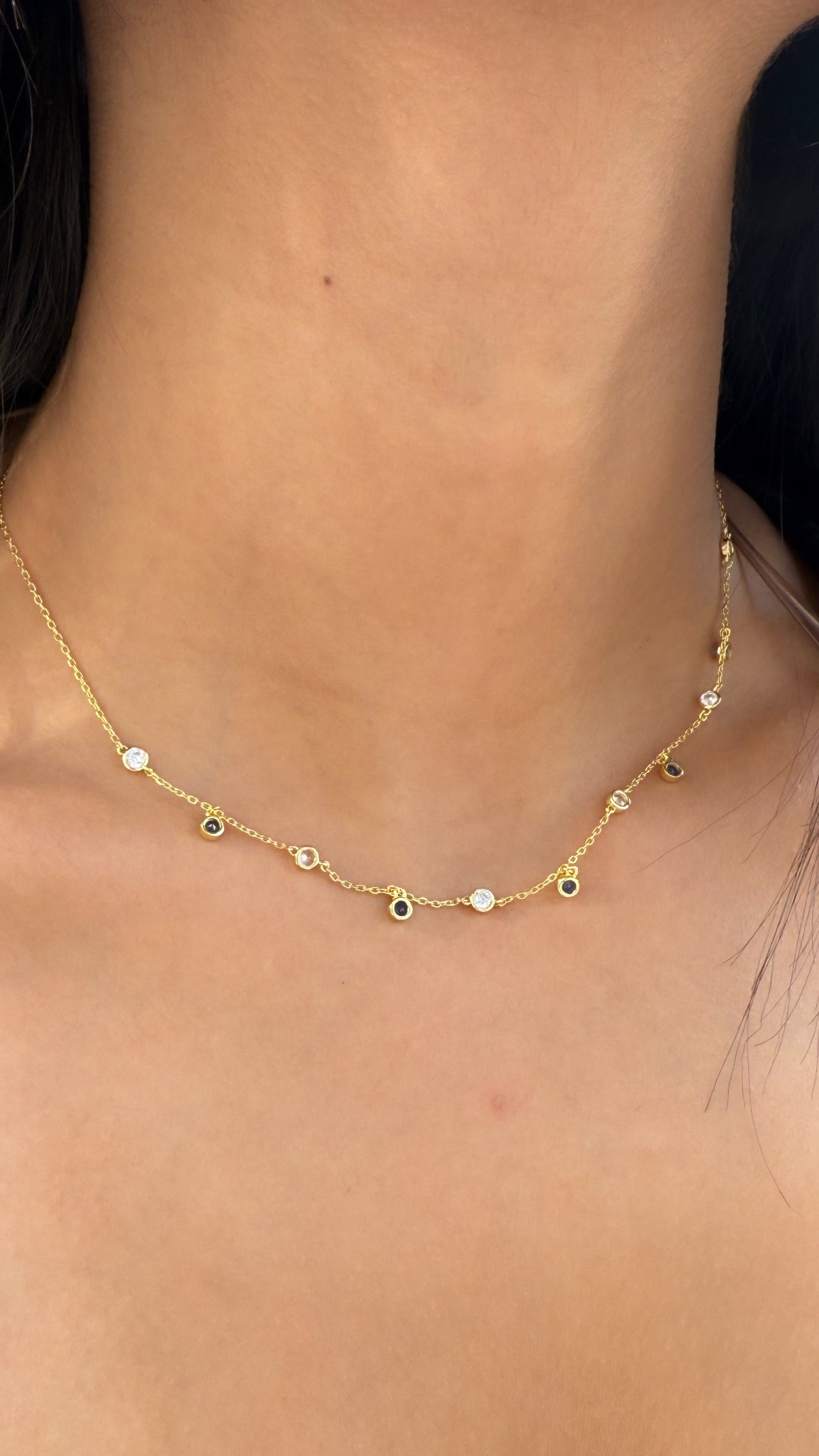 GOLD NECKLACE