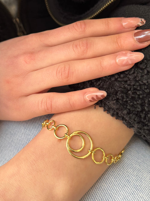 GOLD BRACELET