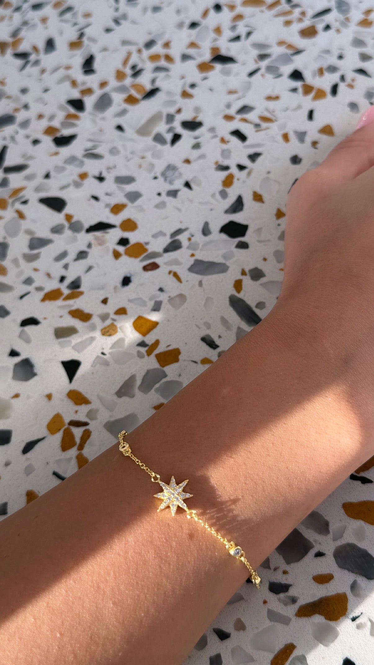 GOLD BRACELET